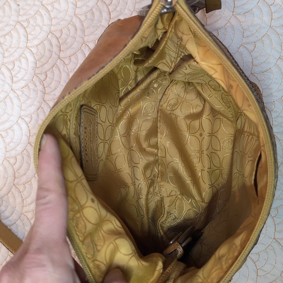 Fossil Leather Crossbody Purse - Picture 6 of 16